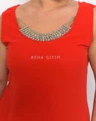 Kolye Detaylı Şifon Tasarım Elbise - Kırmızı